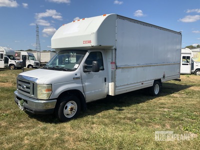 2008 Ford E-350 Cutaway 4x2 Furgoneta de carga