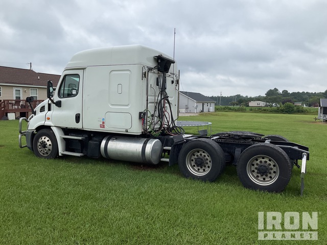 CAMIóN CAMAROTE 2017 FREIGHTLINER