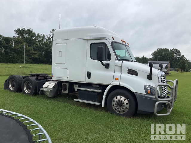 CAMIóN CAMAROTE 2017 FREIGHTLINER