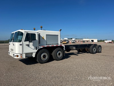 2011 Kimble C6000 8X 8x6 Twin-Steer Autocarro cabina e telaio