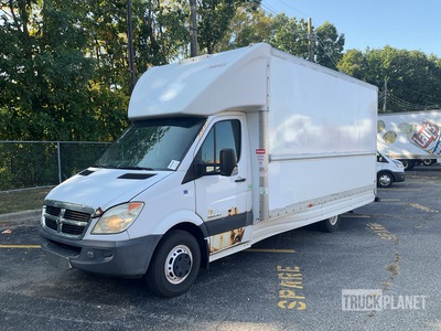 2009 Dodge Sprinter Van 4x2 Fourgon cargo