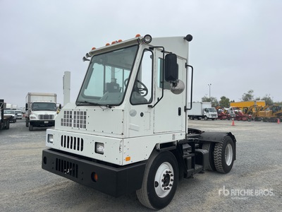 2009 Ottawa 4x2 Spotter Truck