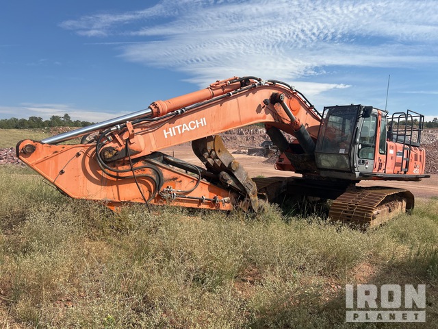 EXCAVADORA HITACHI EXCAVATOR