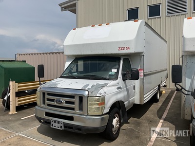 2008 Ford E-350 Cutaway 4x2 Step Van