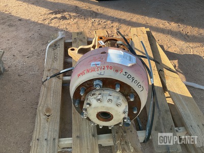 (2) Meritor A5-333-F-4582 Wheel Hubs