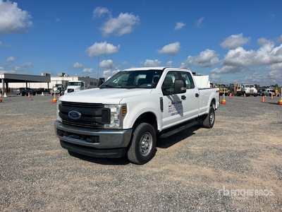 2019 Ford F-250 XL 4x4 Crew Cab Pickup