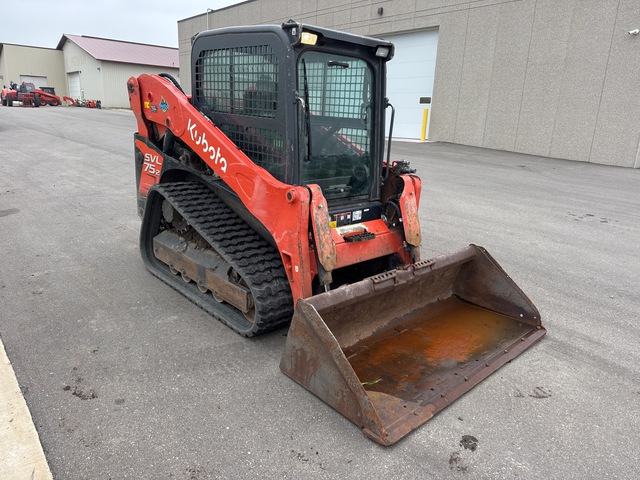 MINI CARGADOR SOBRE ORUGAS 2022 KUBOTA SVL752HWC