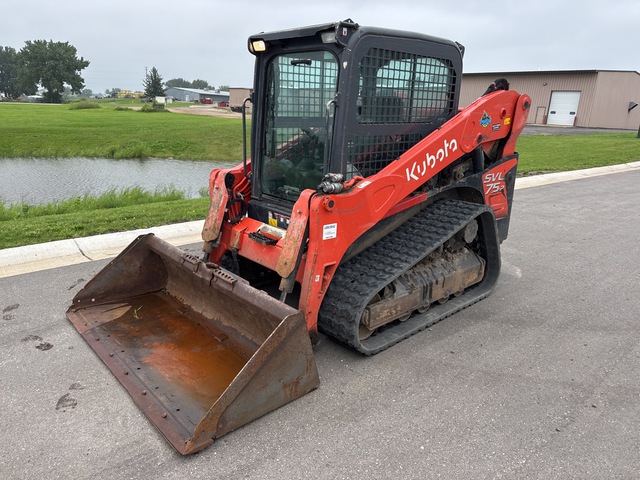 MINI CARGADOR SOBRE ORUGAS 2022 KUBOTA SVL752HWC