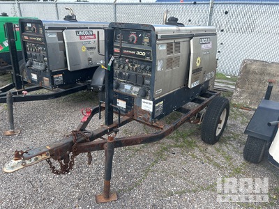 2013 Lincoln Vantage 300 300 A Mobile Multi-Process Engine Driven Welder