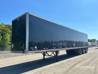 2011 Manac 53 ft x 102 in Tri/A Van Trailer