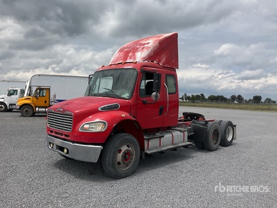2013 Freightliner M2 6x4 Tractocamion / T/A Sleeper Truck Tractor