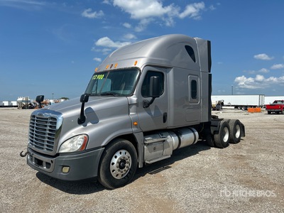 2014 Freightliner Cascadia 125 6x4 T/A Sleeper Truck Tractor