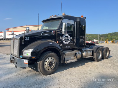 2019 Kenworth T880 6x4 Cabeza Tractora Cabina Dormitorio