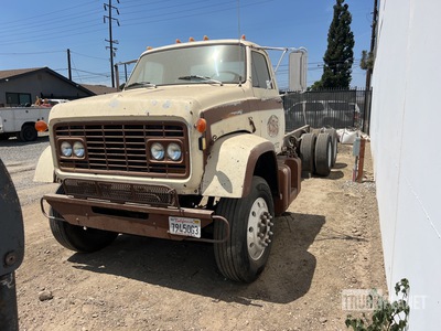 1970 GMC 6x2 Cabine et châssis
