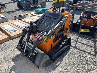 2025 Landhonor LDH-HT380 Mini Compact Track Loader (Unused)
