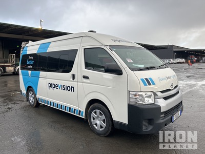 2017 Toyota Hiace Fourgon cargo