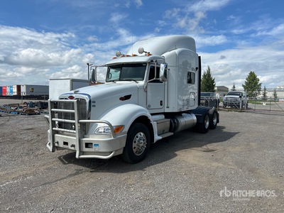 2013 Peterbilt 387 6x4 T/A Sleeper Truck Tractor