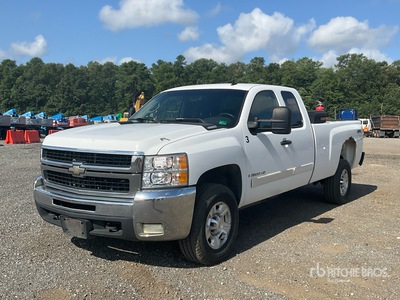 2007 Chevrolet Silverado 3500HD 4x4 Extended Cab Pickup