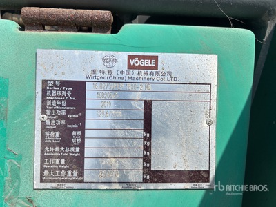 2019 Vogele SUPER 1800-2HD Track Asphalt Paver