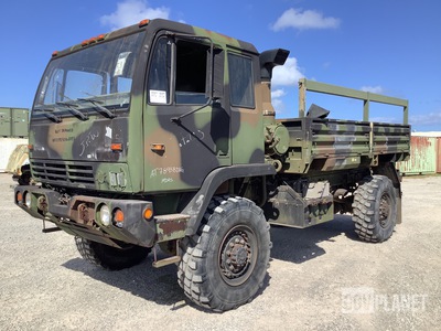 1998 Stewart & Stevenson M1078 LMTV 4x4 Cargo Truck