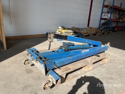 Engine Hoist, Gearbox Jack and Gassless MIG Welder Divers - Outils à main
