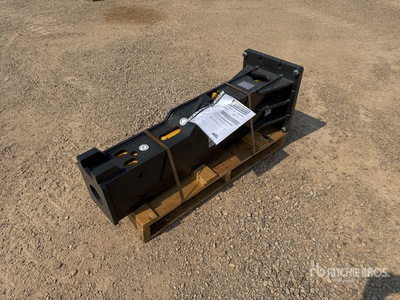 2025 Mustang HM1002 Hydraulic Breaker (Unused)