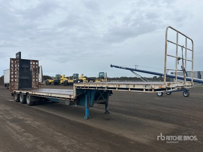 2006 JTB 13.5 m Tri/A Step Deck Trailer