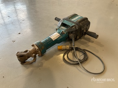 Makita HM1812 Demolition Breaker
