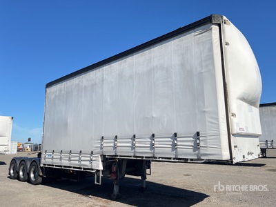 2006 Vawdrey 7.3 m Tri/A B-Double Lead Step Deck カーテンサイドトレーラー