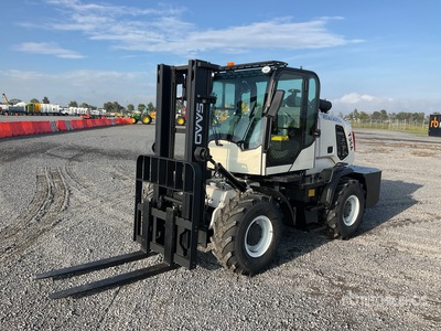 2025 SAAO T35A 7700 lb 4x4 Montacargas Todo Terreno (Sin Usar) / Gelände-Gabelstapler (Unused)