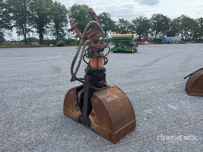 Atlas E32 Clamshell Grapple