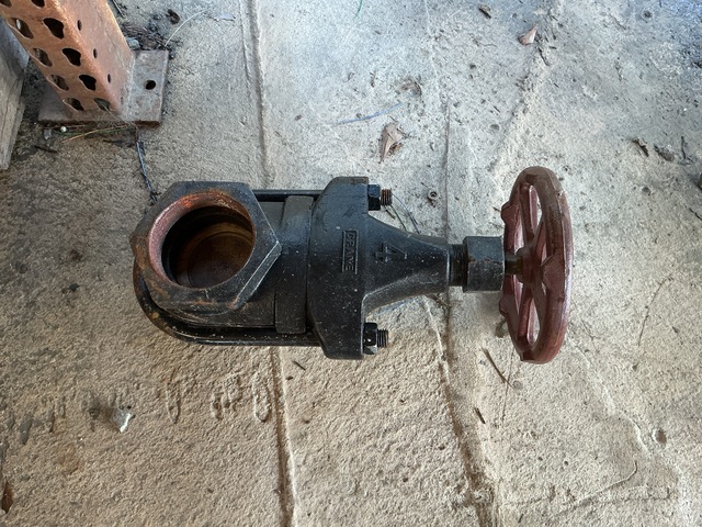 Crane 4" Iron Clamp Gate Valve