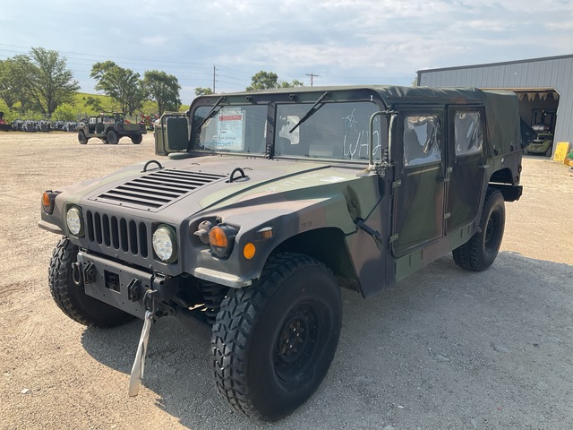 AM General M1097A2 HMMWV 4 Door Soft Top w/Truck Body