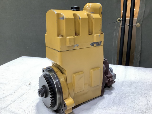 Cat 319-0680 Fuel Pump