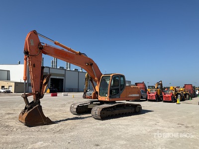 2007 Doosan DX225 LC حفارة بجنزير