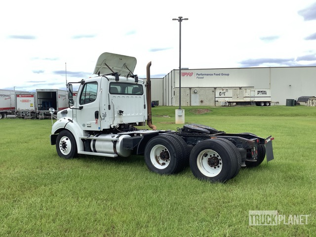CAMIóN 2016 FREIGHTLINER