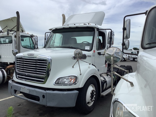 CAMIóN 2016 FREIGHTLINER