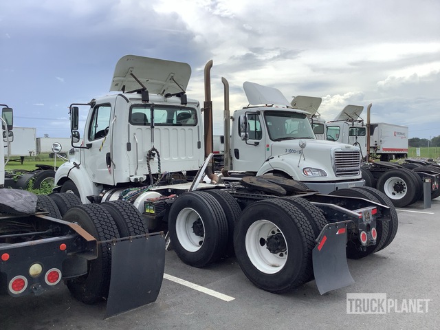 CAMIóN 2016 FREIGHTLINER