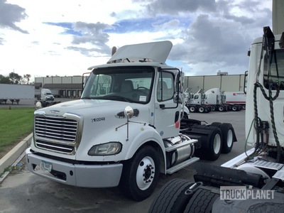 2016 Freightliner M2112 6x4 Tracteur routier