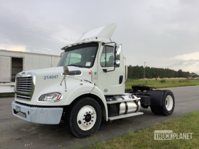 2014 Freightliner M2112 4x2 Tracteur Routier
