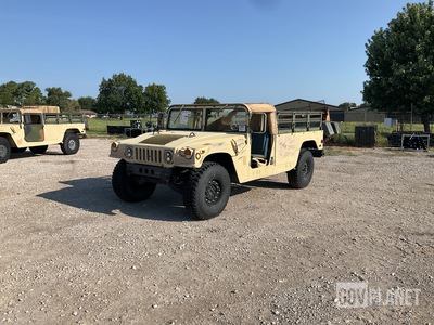 AM General M1097R1 HMMWV 2 Door Soft Top w/Truck Body