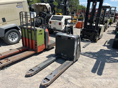Crown WP3235 4500 lb Electric Pallet Jack