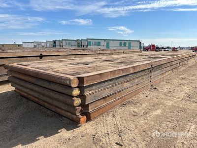 Quantity of (5) 8 ft x 40 ft Rig Tappeti per stabilizzatori