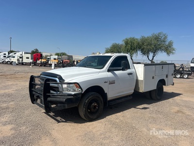2013 Ram 3500 4x4 Autocarro di servizio