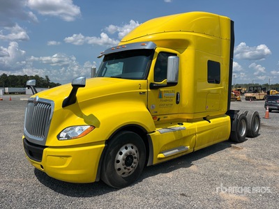 2021 International LT625 6x4 T/A Slaapcabine Trekker