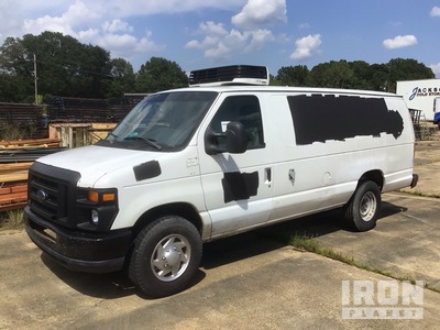 2009 Ford E350 Camions réfrigérés  (Inoperable)