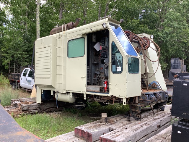 1969 (unverified) Manitowoc 3900 100 ton Lattice-Boom Crawler Crane 1969 (unverified) Manitowoc 3900 100 ton Lattice-Boom Crawler Crane