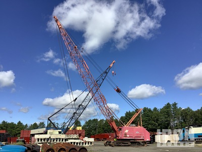 1992 Manitowoc 3900W Series 2 140 ton Lattice-Boom Crawler Crane