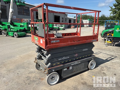 2016 Skyjack SJIII 4632 Electric Scissor Lift