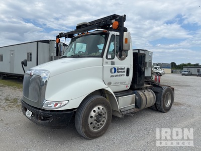2016 International 8600DCD 6x2 T/A Day Cab Truck Tractor